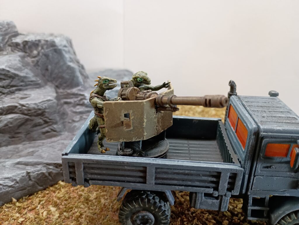 Sci-fi technical gun truck with lizardmen